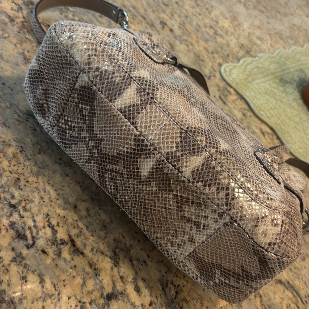 New Coach Pattern Women's Bag - Picture 11 of 13